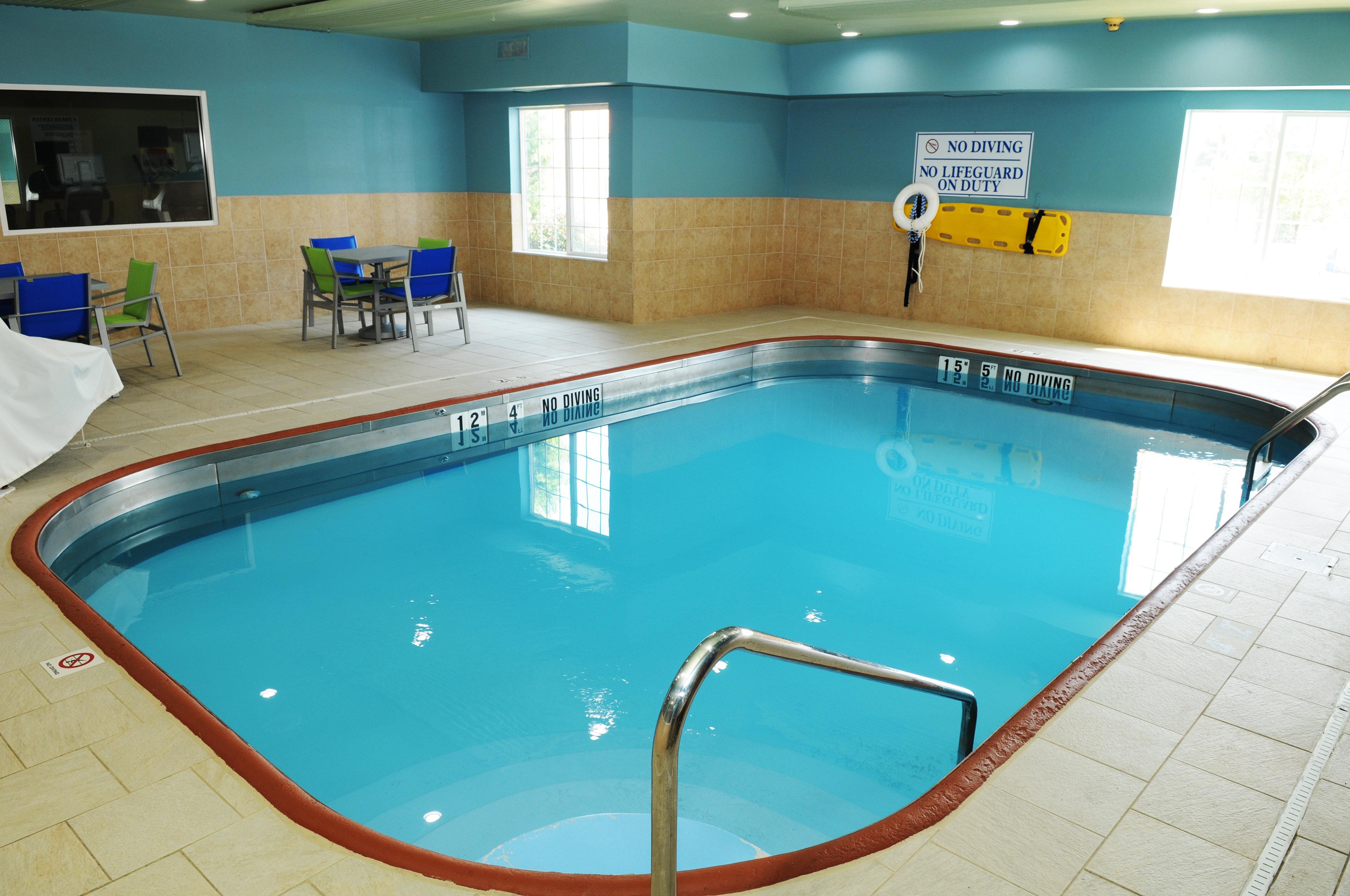 Holiday Inn Express & Suites Harrison By Ihg Экстерьер фото