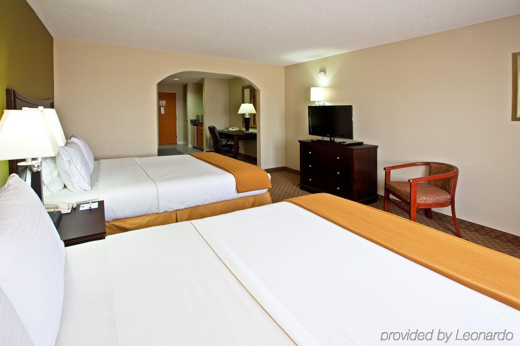 Holiday Inn Express & Suites Harrison By Ihg Номер фото