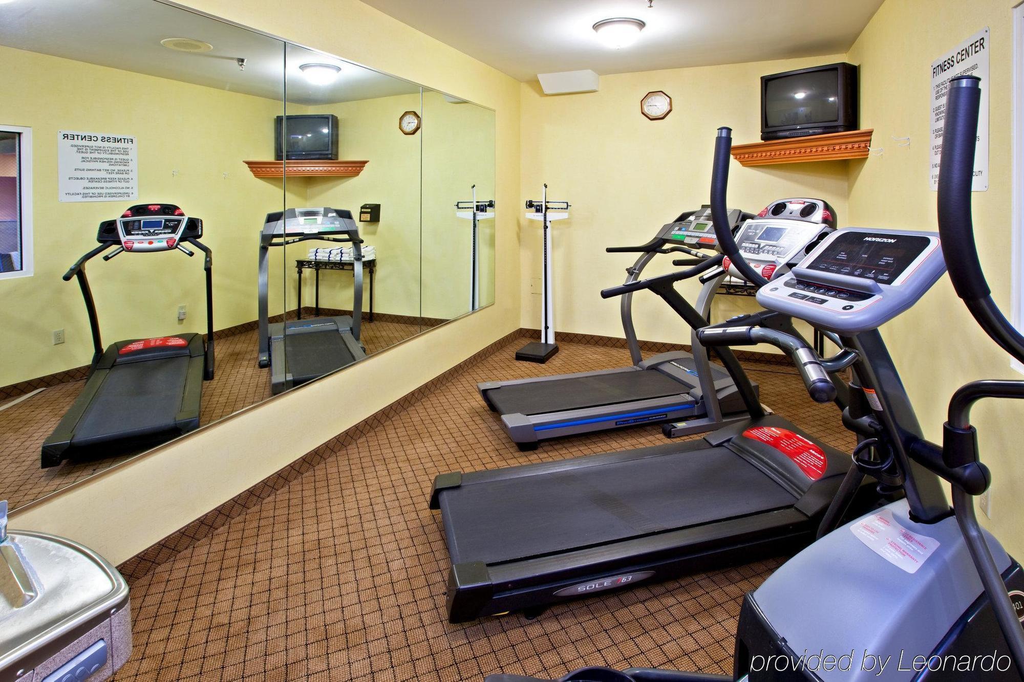 Holiday Inn Express & Suites Harrison By Ihg Удобства фото