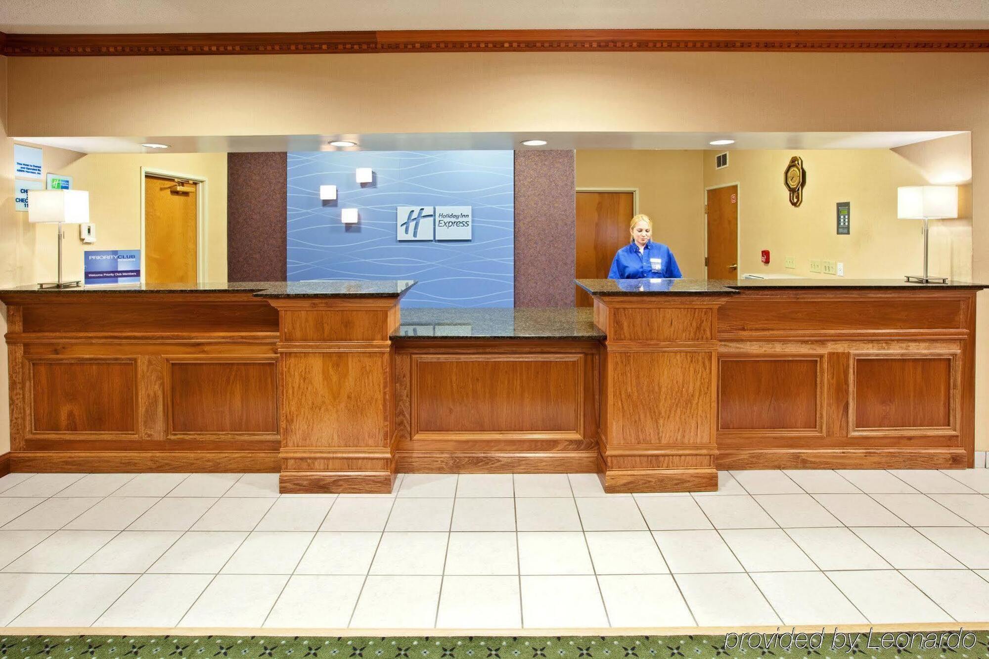 Holiday Inn Express & Suites Harrison By Ihg Экстерьер фото